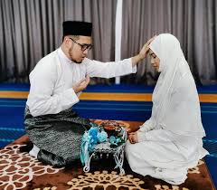 Sisih anak elly & epit: Dulu Berlakon Bersama Elly Epit Kini Hadi Dan Dayana Idola Kecil Sah Menjadi Suami Isteri Hijabista
