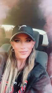 ✌🏼🩷😁 -Dana K.