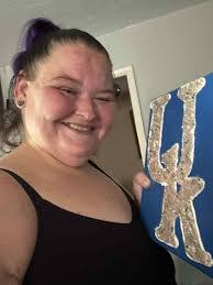 Debra Olivas's Instagram, Twitter & Facebook