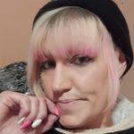 Lori Slusher's Instagram, Twitter & Facebook