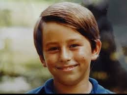 Joshua Ratcliff's Instagram, Twitter & Facebook