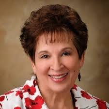 Veronica Faz's Instagram, Twitter & Facebook