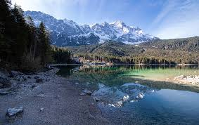 Check spelling or type a new query. Rund Um Den Eibsee Am Fusse Der Zugspitze Grainau Bayern Die Bergfreaks Bergurlaub Mit Hund