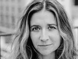 Sarah Barbour's Instagram, Twitter & Facebook