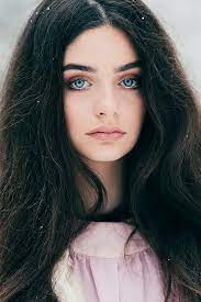 These Photographs Of Blue Eyed Models By Jovana Rikalo Will Stop You In Your Tracks Black Hair Blue Eyes Black Hair Blue Eyes Girl Dark Hair Blue Eyes