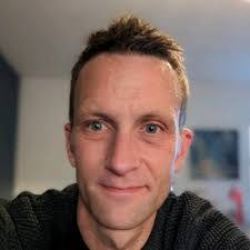 Josh Dyson's Instagram, Twitter & Facebook