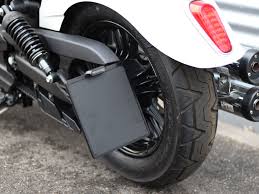 Seitlicher Kennzeichenhalter Von Wunderkind Custom Fur Div Hd Bikes Bonneviller Bobber Und Indian Sc Halte Durch Kennzeichenhalter Motorrad Kennzeichenhalter