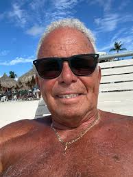 FOOD THAT MAKES YOU DANCE... FOOD MADE WITH LOVE.... 📍FAT Fat A s s Grill  Taco Aruba 📌PalmBeach 💥Doors Open: 7Pm to 1Am ☎️564 8628