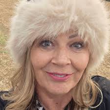 Dawn Chipchase updated her profile picture.