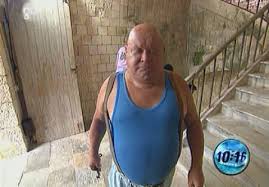 Il a un beau fessier, avait déclaré l'animateur, qui ne semble pas revenir sur ses propos, bien qu'il ne les reformule pas au micro d'europe 1. Fort Boyard Personnages La Boule