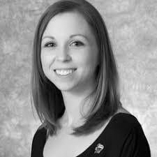 Laura Raines's Instagram, Twitter & Facebook