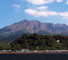 Pixiv is an illustration community service where you can post and enjoy creative work. æ¡œå³¶è¦³å…‰æ¡ˆå†… æ¡œå³¶ç„¼ çª¯å…ƒ æ¡œå²³é™¶èŠ¸ ãŠã†ãŒãã¨ã†ã'ã„