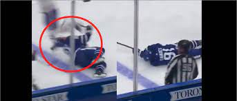 In an attempt to sit john tavares up, his head immediately fell backward and i think that is the moment that most viewers knew. 3z3fgcvdpltgtm