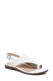 With elasticized stretch panels and a removable insole, the david tate cactus bootie features an inside zipper for. Women S Vionic Comfortable Shoes Nordstrom