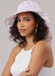 McCall's Sewing Pattern M8597 Hats and Bags