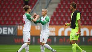 Fc augsburg play in the bundesliga, the top tier of the german football league system. Fc Augsburg Club Details Football Eurosport