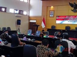 El actor alfonso zayas nos recibió en su casa de morelos y recordó anécdotas de su carrera; Studi Banding Perkembangan Wisata Di Era New Normal Dprd Lamongan Kunjungi Kota Blitar Jatim Times