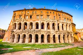 Theatre of marcellus) — театры, кинотеатры. Rom Italien Morgen Blick Auf Das Theater Von Marcellus Italienisch Teatro Di Marcello In Der Fruhen Romischen Republik Gebaut Lizenzfreie Fotos Bilder Und Stock Fotografie Image 62072351