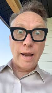 Barry Conger's Instagram, Twitter & Facebook