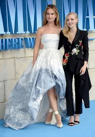 Lily james and sebastian stan have transformed themselves into '90s rockstar couple pamela anderson and tommy lee for new hulu series, pam and tommy. Mamma Mia Here We Go Again Premiere Lily James Meryl Streep Cher And More Hit The Blue Carpet For Eagerly Awaited Sequel Mirror Online