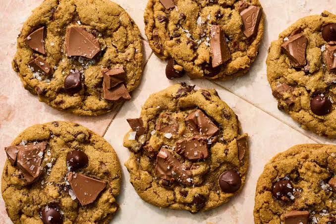 Chocolate Chip Cookie
