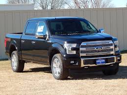 2015 Ford F150 Platinum 4x4 With The Black Brunello Leather Interior F150 Camionetas Ford Lobo Camioneta F150 Camionetas Ford