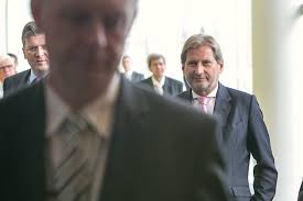 Does Hahn get the Macedonia crisis?