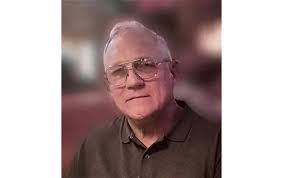 Robert Kaska's Instagram, Twitter & Facebook