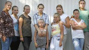 Nach dem auftritt von estefania wollny lachte andrea kiewel laut los. Estefania Wollny Estefania11233 Twitter