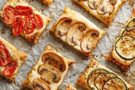 Las, je ne me sens ni les épaules ni la céphalée pour te donner le change, alors je clos si tu me le permets cet échange qui laissera indubitablement béate la dite smalla. 10 Repas Savoureux Avec De La Pate Feuilletee Fraichement Presse
