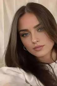 I'm in California where are you from? It's not fun living alone Can we be  friends?