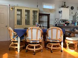 Whether you're looking for ornate, upholstered traditional chicago dining chairs or subdued, sleek dining chairs to accent your modern dining room table. My Boss S Dining Room Table Has Rolling Chairs Mildlyinteresting