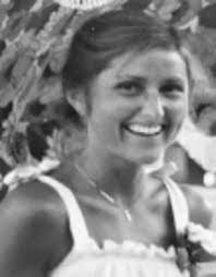 Sue Strahan's Instagram, Twitter & Facebook