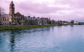 Una magica terra di leggende e paesaggi mozzafiato, culla della letteratura e di ideali illuministi, patria di braveheart e nessie. Inverness Scozia Cosa Vedere Viaggi In Europa
