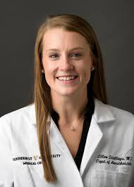 Ellen Stallings's Instagram, Twitter & Facebook