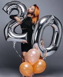 Birthday Photoshoot Ideas For Adults At Home Number Balloons Photoshoot 21st Birthday Photoshoot Birthday Photoshoot 20th Birthday