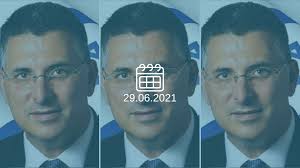 פגוש את העיתונות היא תוכנית אקטואליה וראיונות, המופקת על ידי חברת החדשות ומשודרת משנת 1996. ×™×•×ž×Ÿ ×¤×™×™×¡×'×•×§ 29 06 2021 ××œ×™ ×¦×™×¤×•×¨×™