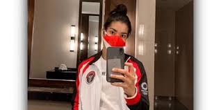 Adapun rekor olimpiade nomor 100 meter putra dengan catatan 9,63 detik masih dipegang oleh sprinter jamaika usain bolt pada olimpiade london 2012. Hjzjrr8abrdvjm