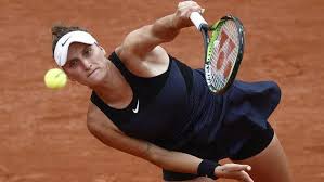 14/02/2021 markéta vondroušová , née le 28 juin 1999 à sokolov , est une joueuse de tennis professionnelle tchèque. French Open Vondrousova Hercogova 6 3 6 3 Vondrousova Advanced To The Round Of 16 In Paris Siniak Ends Newsy Today