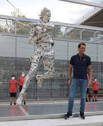 Early this year at the australian open in melbourne a statue of rod laver was opened. We Are Tennis France S Tweet Rafael Nadal A Desormais Sa Statue A Rolandgarros Trendsmap