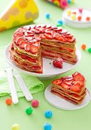 Gateau De Crepes Fraises Rhubarbe Receta Comida Coco Tortas