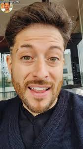 Si quieres un hombre detallista, hazlo sentir apreciado y valorado, además  de pedirle desde la gratitud y no desde el reclamo. #detallista #hombres  #conquistar #solteros #terapiadepareja