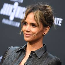 Halle maria berry (born maria halle berry; Halle Berry Sorry For Considering Role As Transgender Man