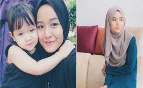 Find out ally iskandarnet worth 2020, salary 2020 detail bellow. Tinggal Sebumbung Dalam Edah Bekas Isteri Ally Iskandar Buka Mulut Gempak