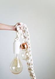 diy knoop je eigen macrame hanglamp roomed touw verlichting macrame diy doe het zelf lamp