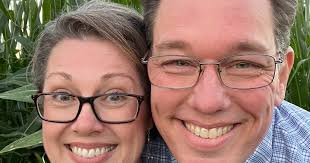 I'm Kelly- nice to meet you!