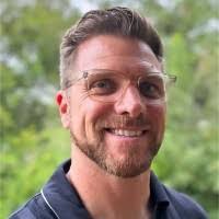 Jerry Rivero's Instagram, Twitter & Facebook