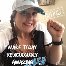 Panthers upset Rams to help Niners