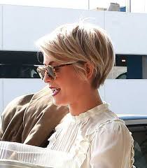 All you need to do to achieve this look is blow out your strands to add some volume. 60 Hottest Pixie Haircuts 2021 Classic To Edgy Pixie Hairstyles For Women