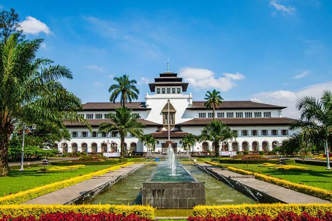 Bandung